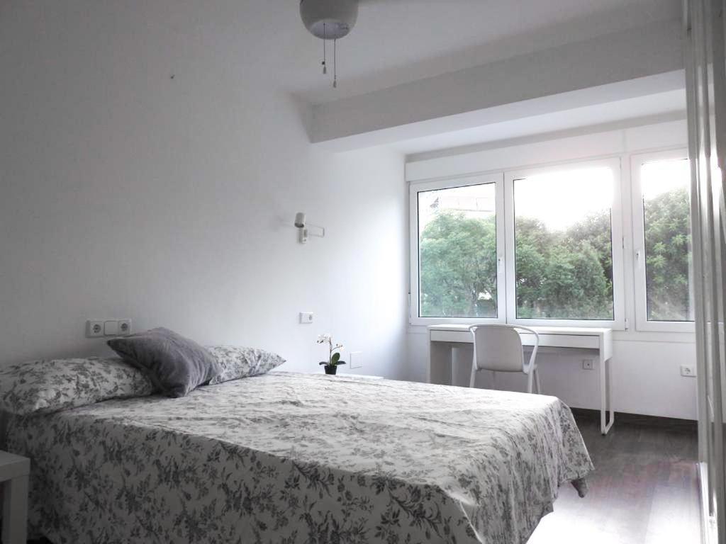 Carihuela Beach Suite Apartment Torremolinos Exterior foto