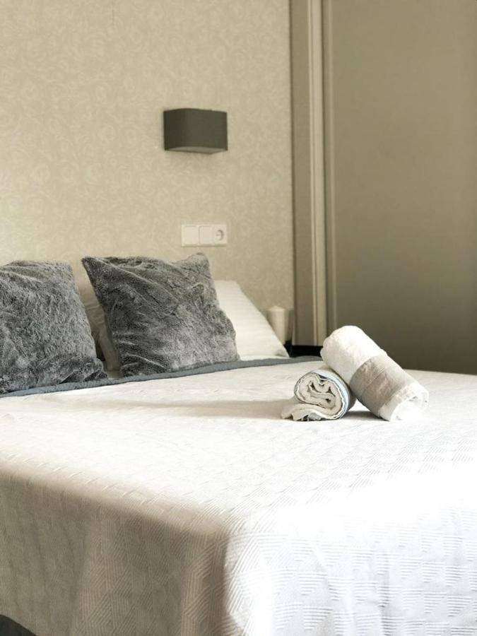 Carihuela Beach Suite Apartment Torremolinos Exterior foto